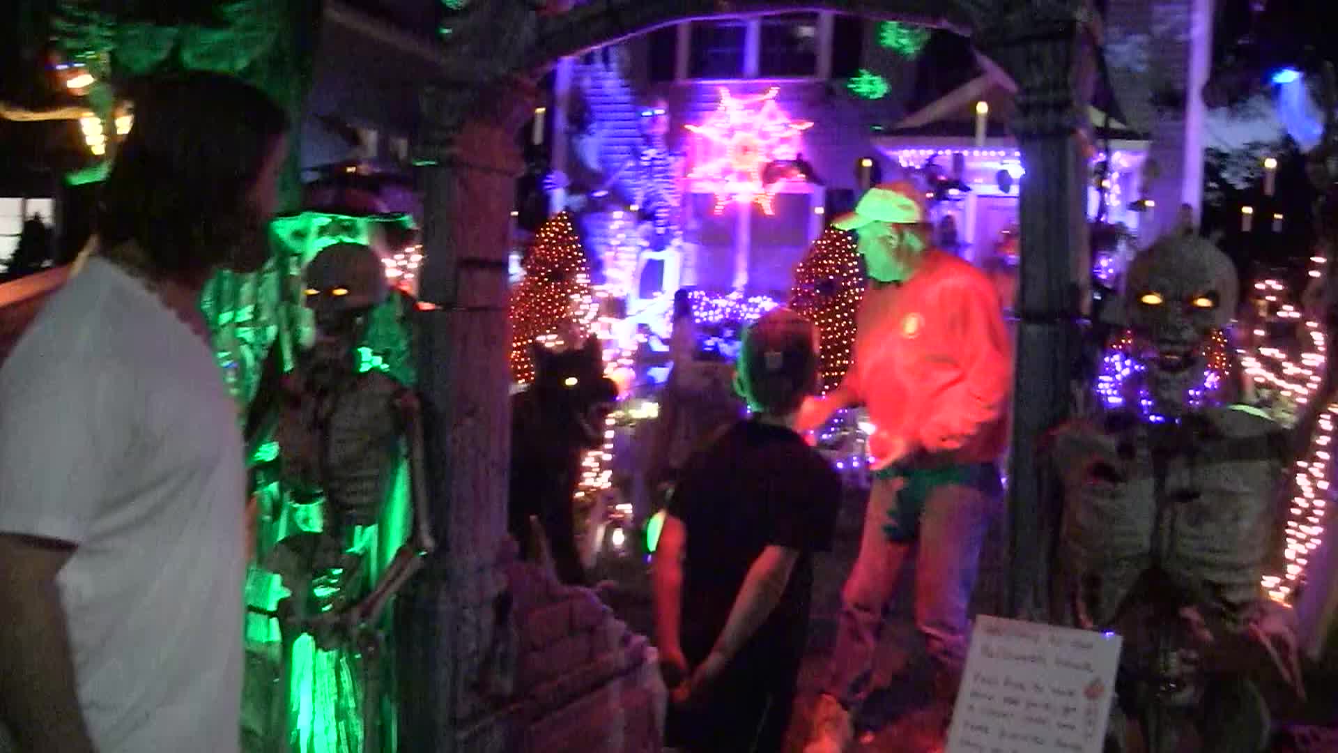 Thumbnail image for Around The Garden With Jimmy K - Halloween Show